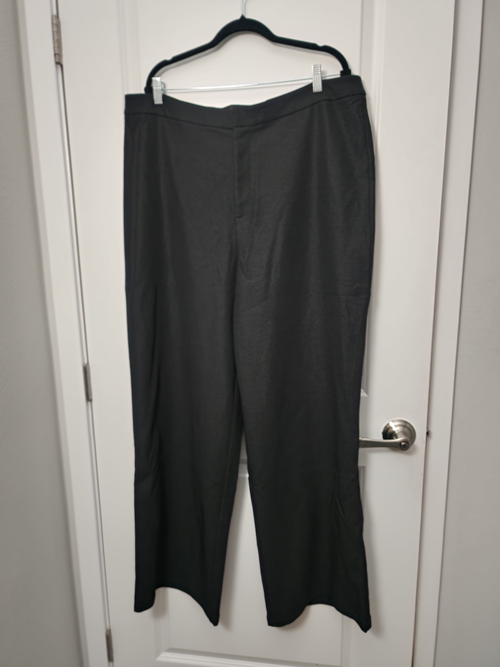 Fashion Nova Black Straight -Leg Dress Pants